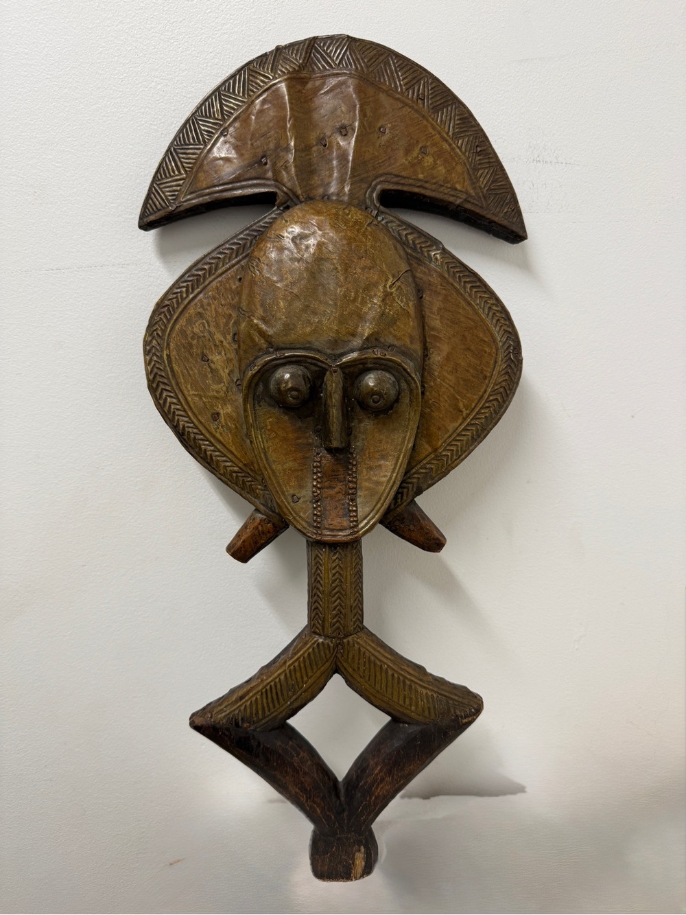 African Kota-Style Wooden Reliquary Figure / Mbulu Ngulu Wall Sculpture